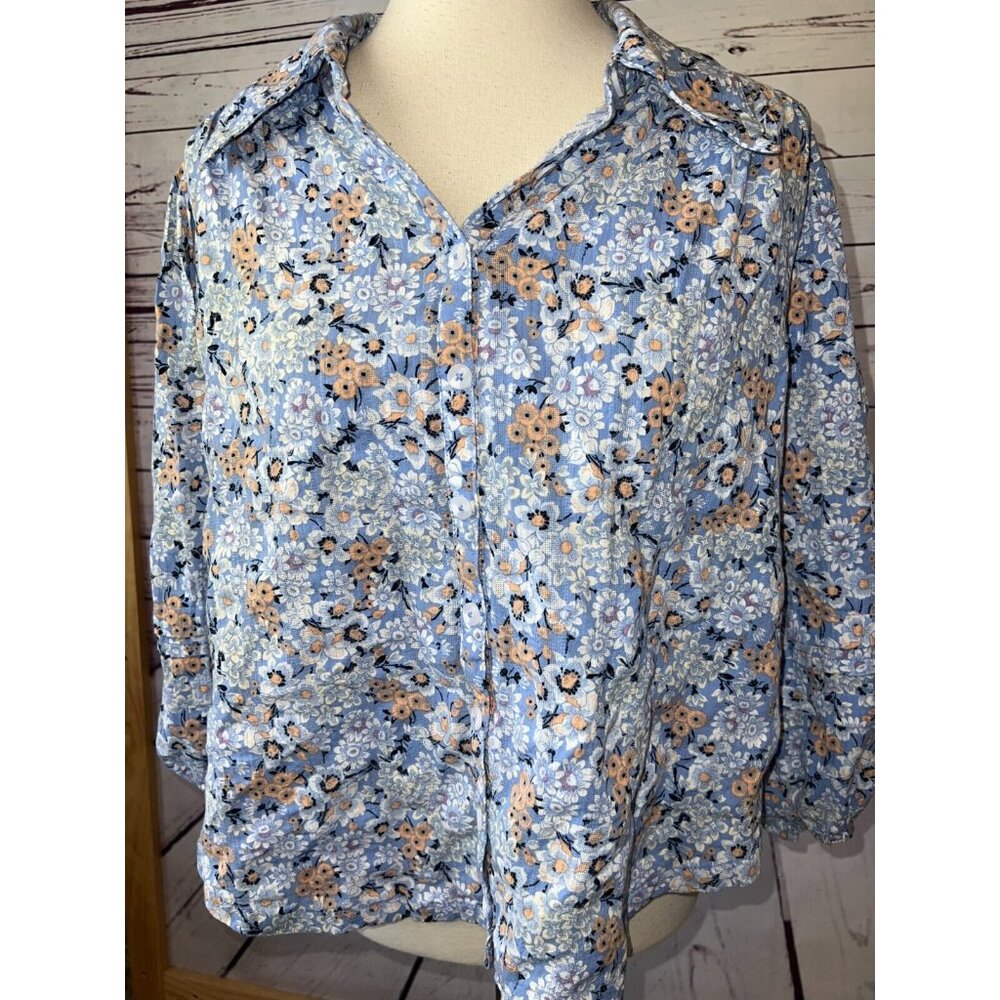 Free People Happy Days Blouse Medium Button front Shirt Floral Cotton Easter